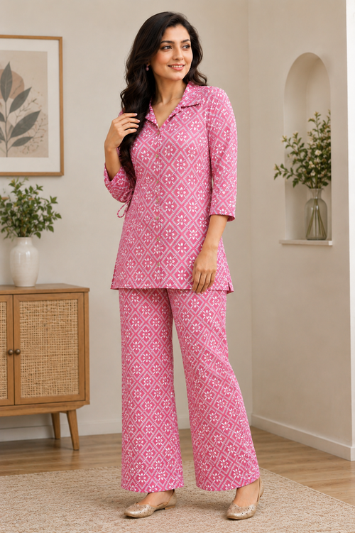 Women Floral Printed Cotton Kurti With Bottomwear Set